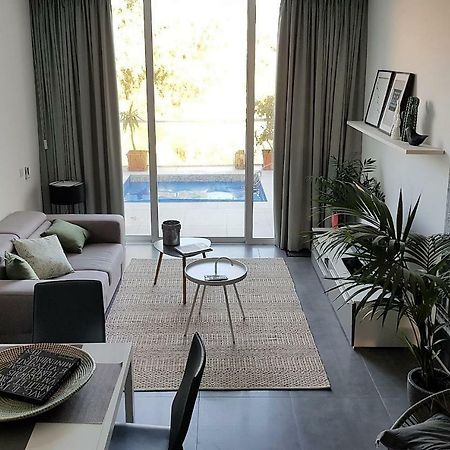 Duplex Maisonette With Heated P-Pool And Jacuzzi Saint Julian's Eksteriør billede