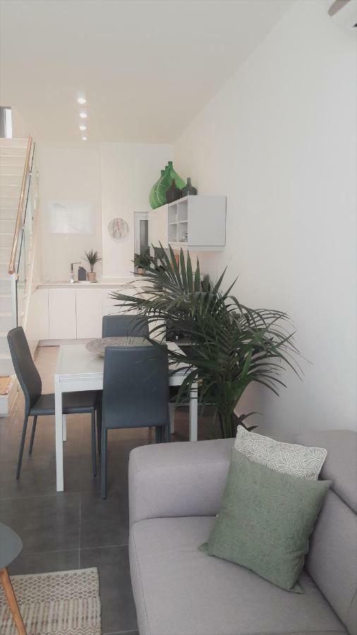 Duplex Maisonette With Heated P-Pool And Jacuzzi Saint Julian's Eksteriør billede